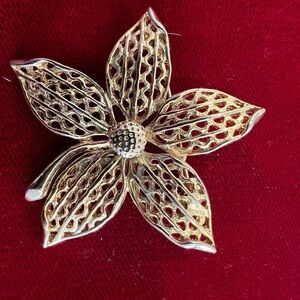 Vintage flower brooch